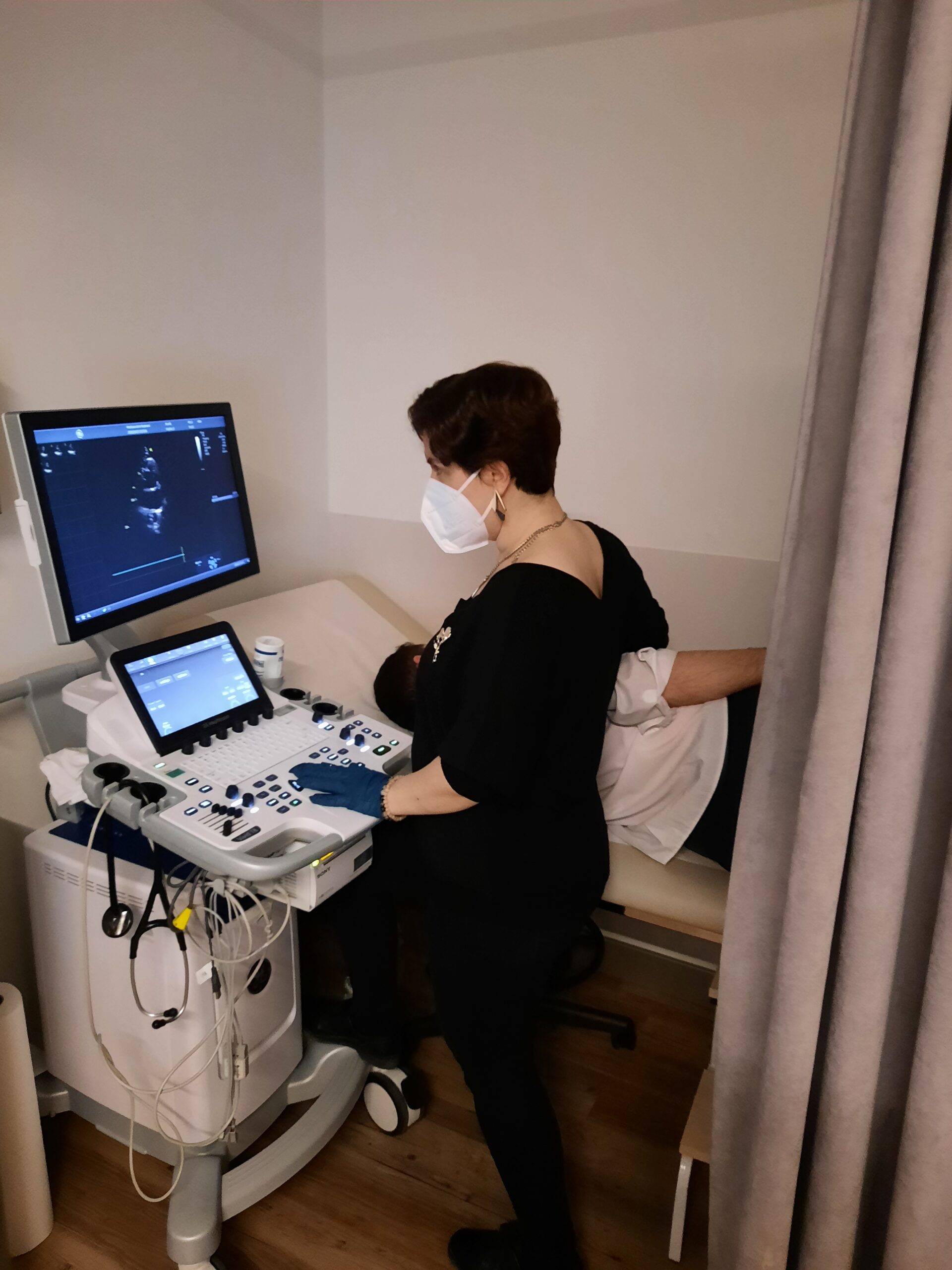 Dr. Selma Akdeniz Oskay galeri fotoğrafı 8